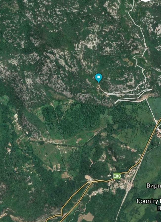 Auto Camp Radoman Kamp alanı